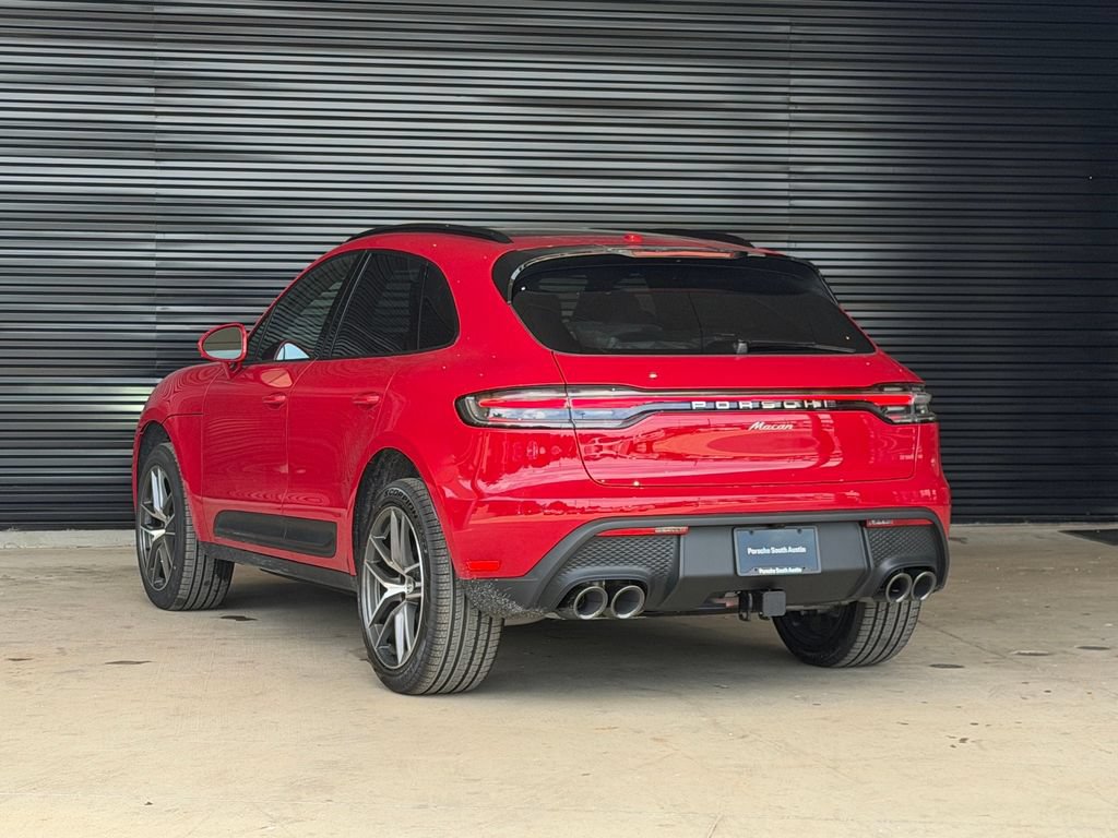 New 2026 Porsche Macan AWD/4WD image 3