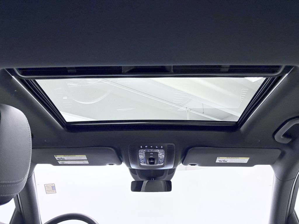 Used 2025 Mercedes-Benz GLE 350 4MATIC image 24
