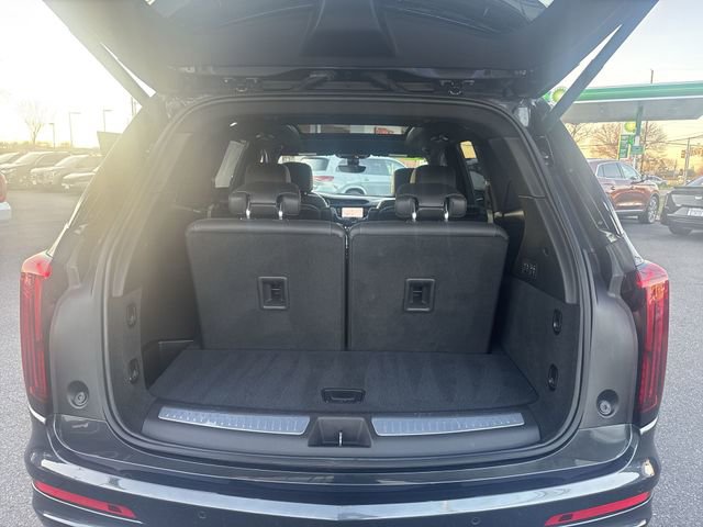 Used 2023 Cadillac XT6 Premium Luxury w/ Technology Package AWD/4WD image 27