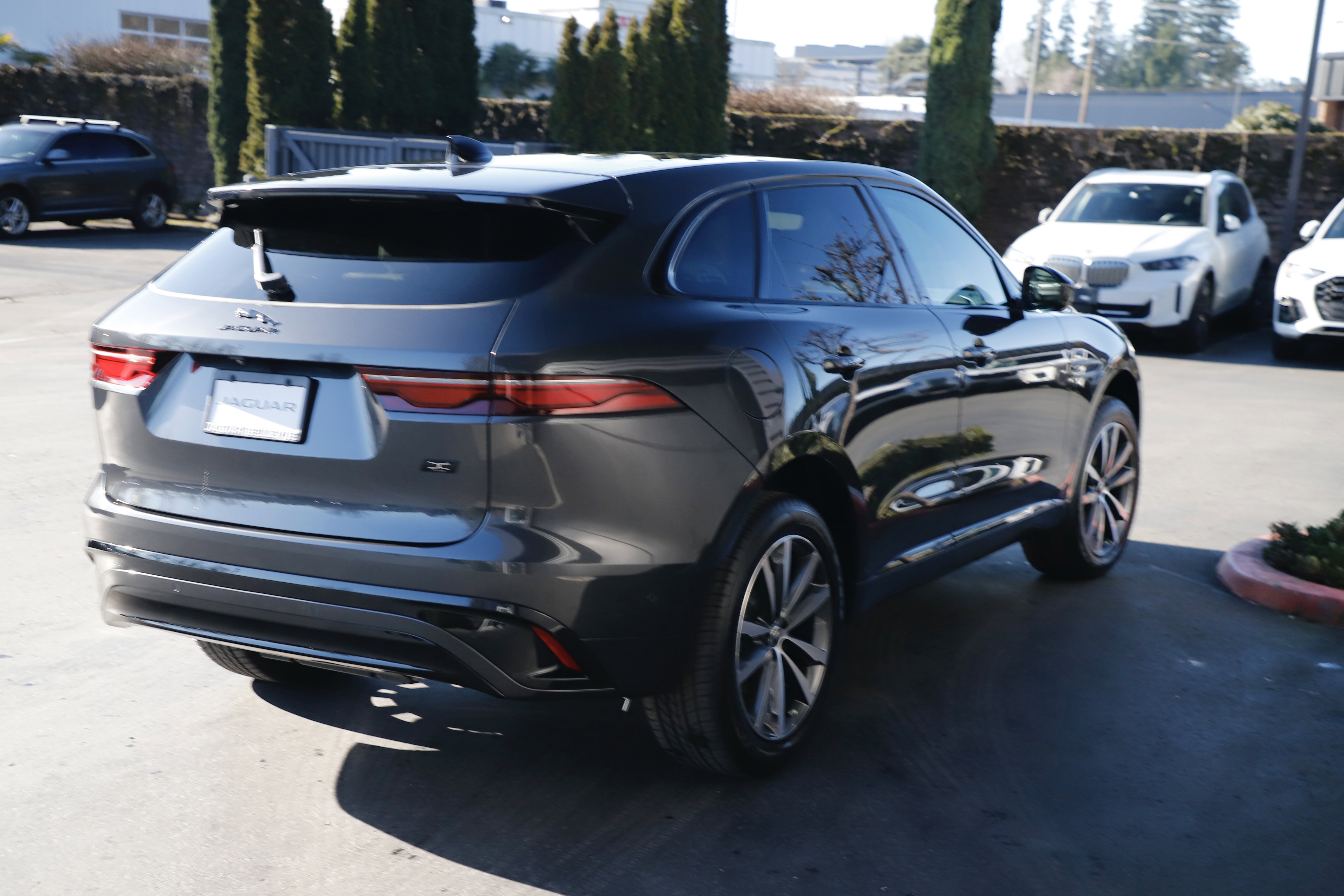 New 2026 Jaguar F-PACE R-Dynamic S AWD/4WD image 8