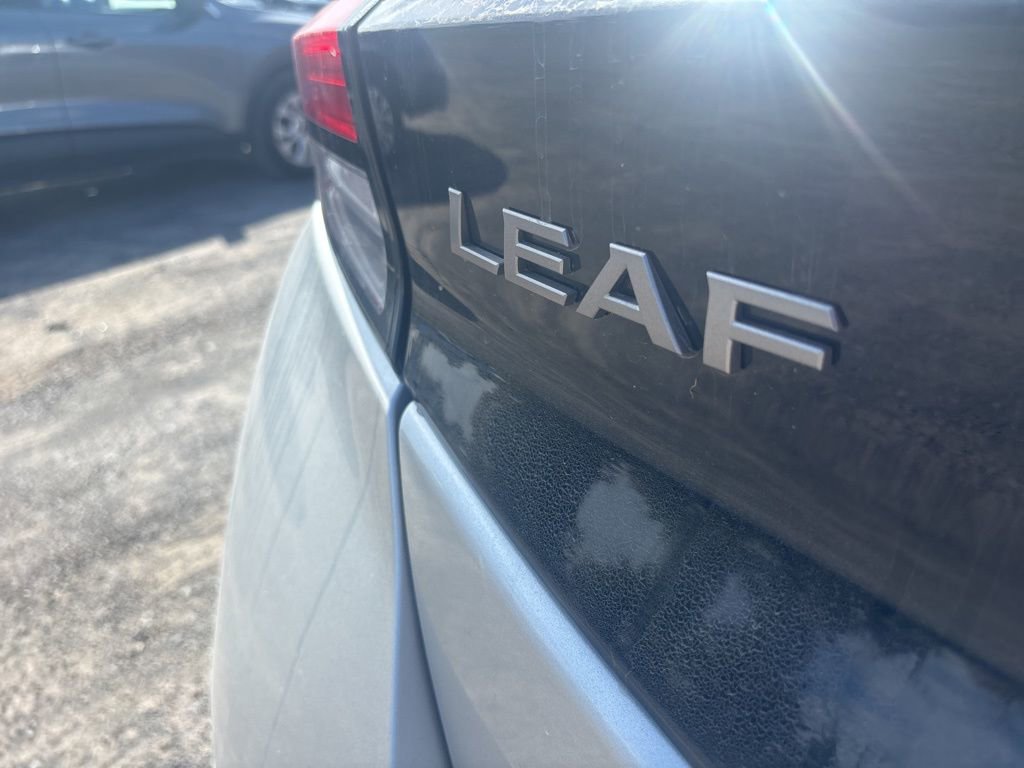 Used 2023 Nissan Leaf SV Plus image 5