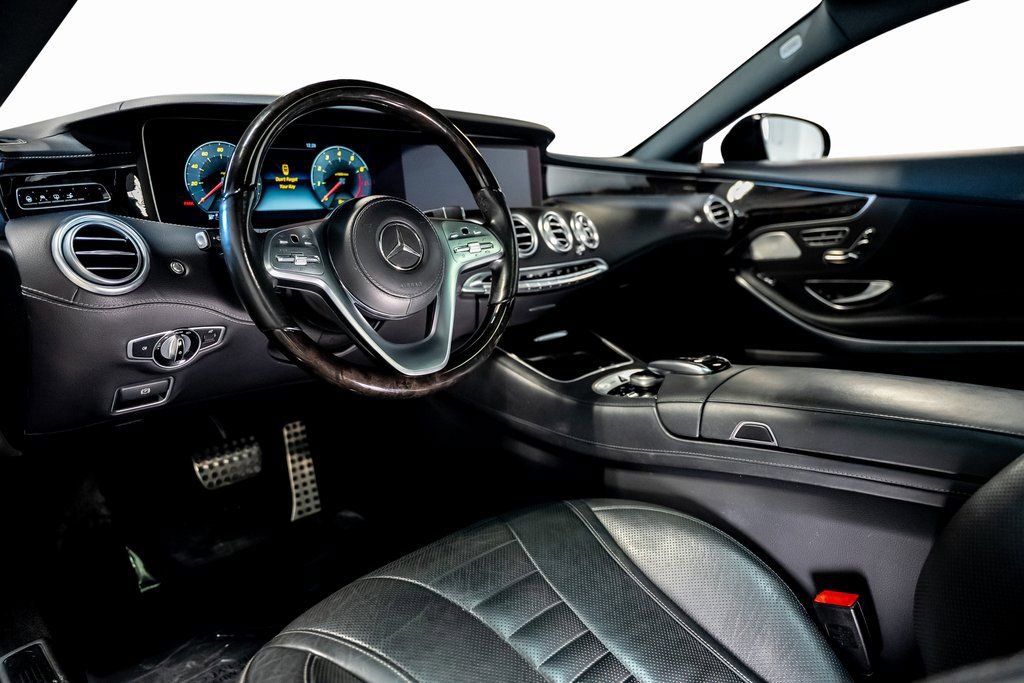 Used 2019 Mercedes-Benz S 560 4MATIC Coupe image 2