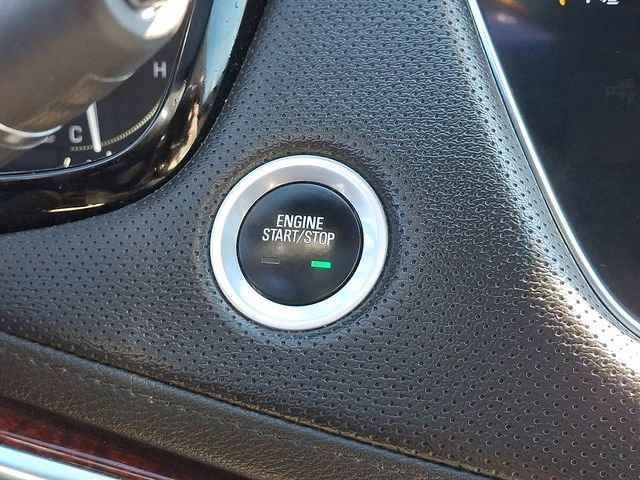Used 2018 Cadillac XT5 Premium Luxury FWD image 24