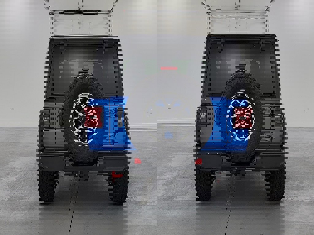 Used 2024 Jeep Wrangler Rubicon w/ Convenience Group AWD/4WD image 8