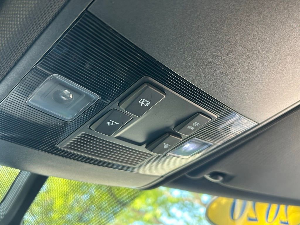 Used 2020 Volkswagen Atlas Cross Sport SE w/ Towing Package image 56