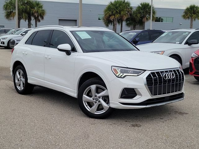 Used 2020 Audi Q3 2.0T Premium Plus w/ Premium Plus Package AWD/4WD image 31