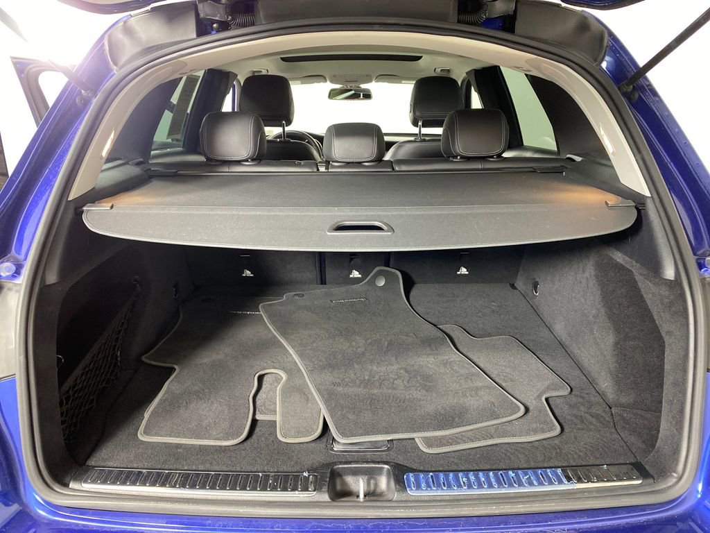 Used 2019 Mercedes-Benz GLC 300 4MATIC image 28
