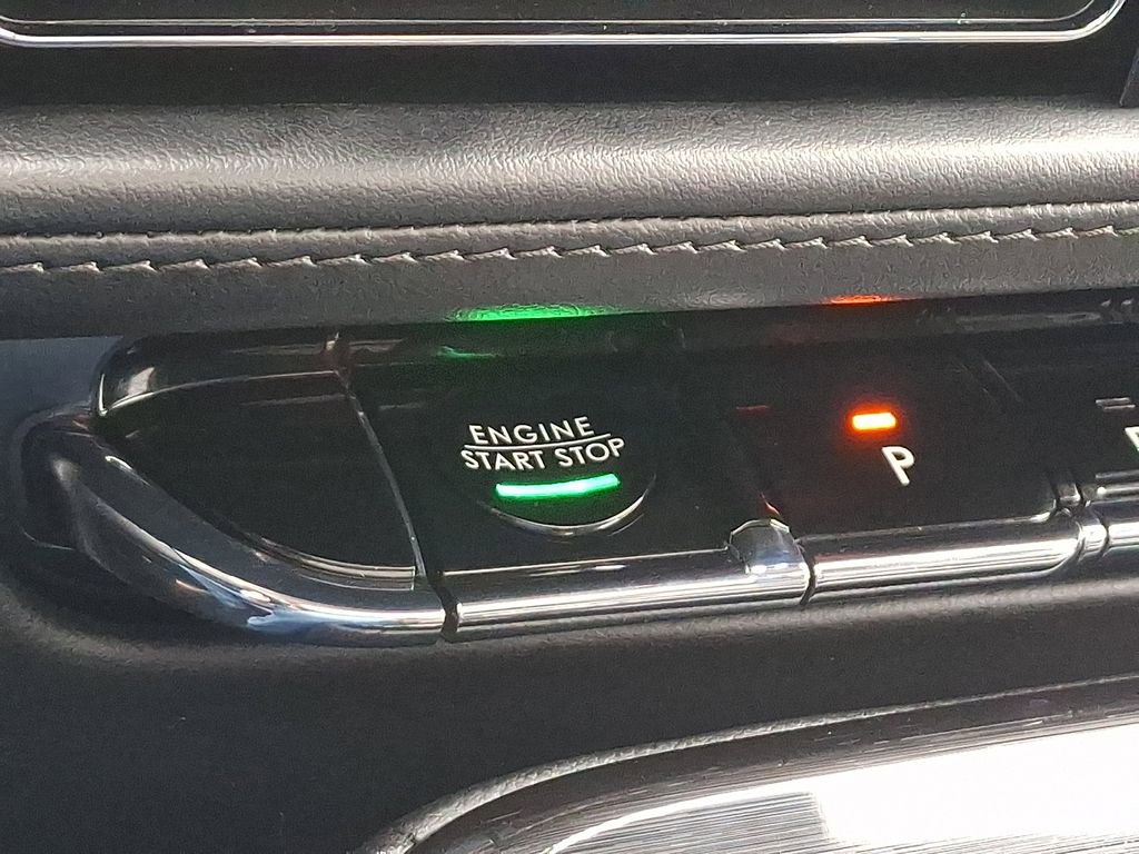 Certified 2022 Lincoln Nautilus Reserve image 24