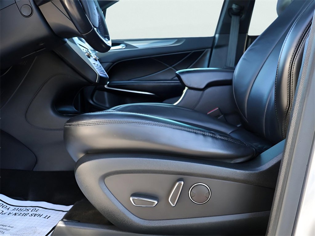 Used 2016 Lincoln MKC Reserve w/ Technology Package image 39