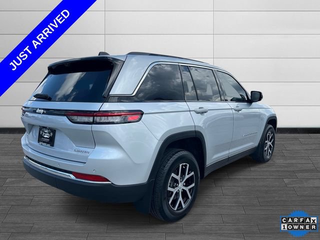 Used 2025 Jeep Grand Cherokee Limited w/ Luxury Tech Group II AWD/4WD image 3