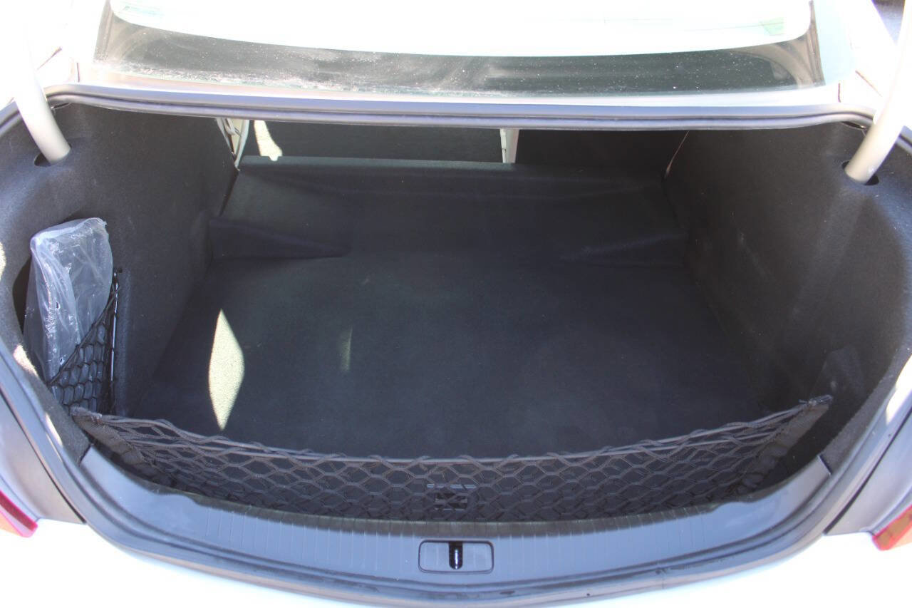 Used 2014 Buick Regal image 14