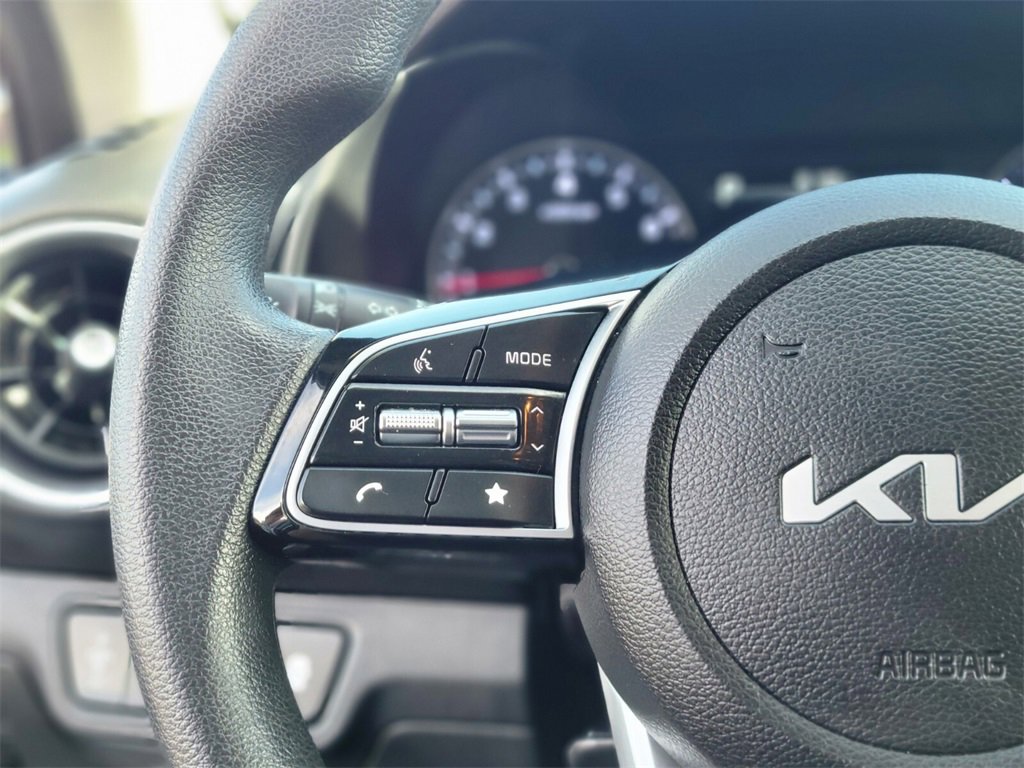 Used 2023 Kia Forte LXS image 24
