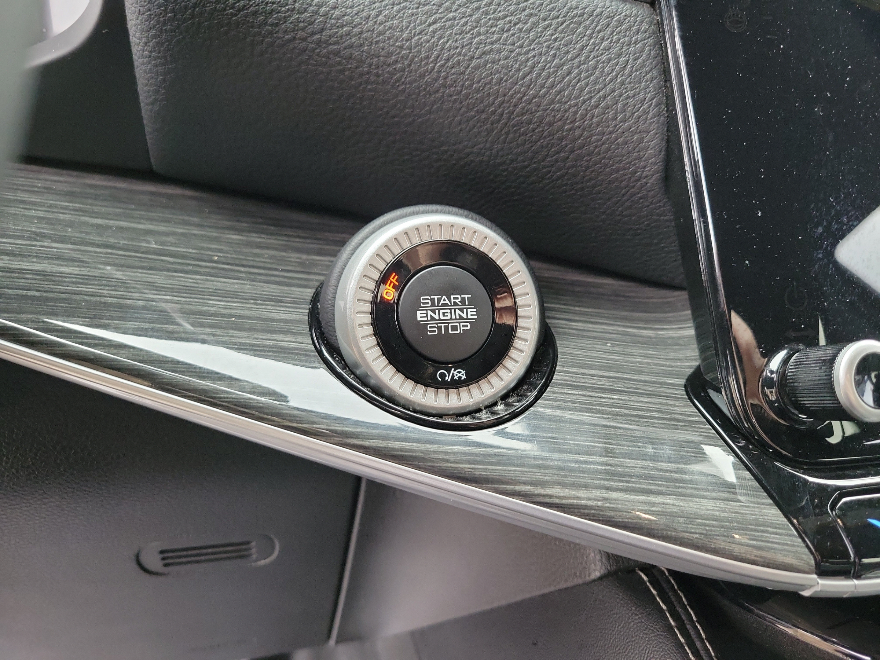 Used 2022 Jeep Wagoneer Series II w/ Premium Group I RWD image 18