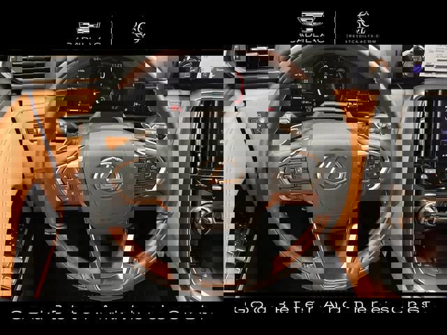 Used 2025 Lexus LX 600 4WD w/ Appearance Package image 13