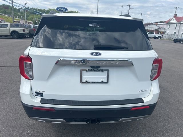 Used 2023 Ford Explorer XLT w/ Equipment Group 202A AWD/4WD image 7