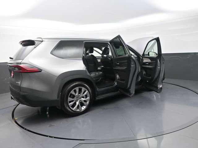 Used 2026 Toyota Grand Highlander Limited AWD/4WD image 31