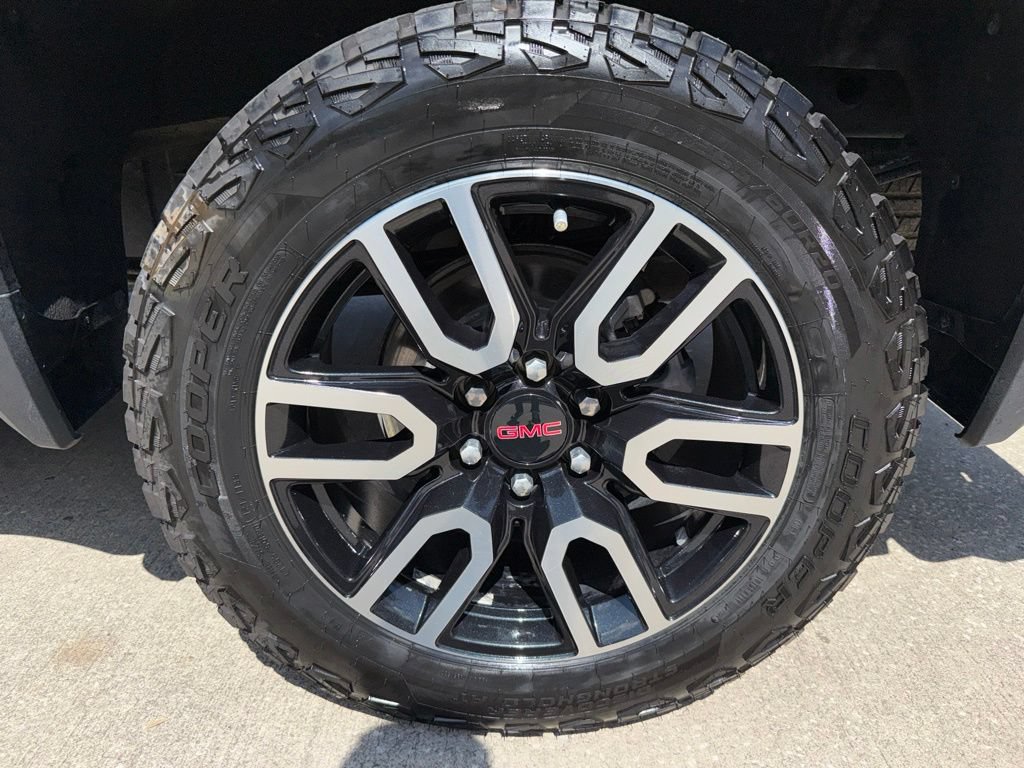 Used 2021 GMC Sierra 1500 AT4 w/ AT4 Premium Package AWD/4WD image 78