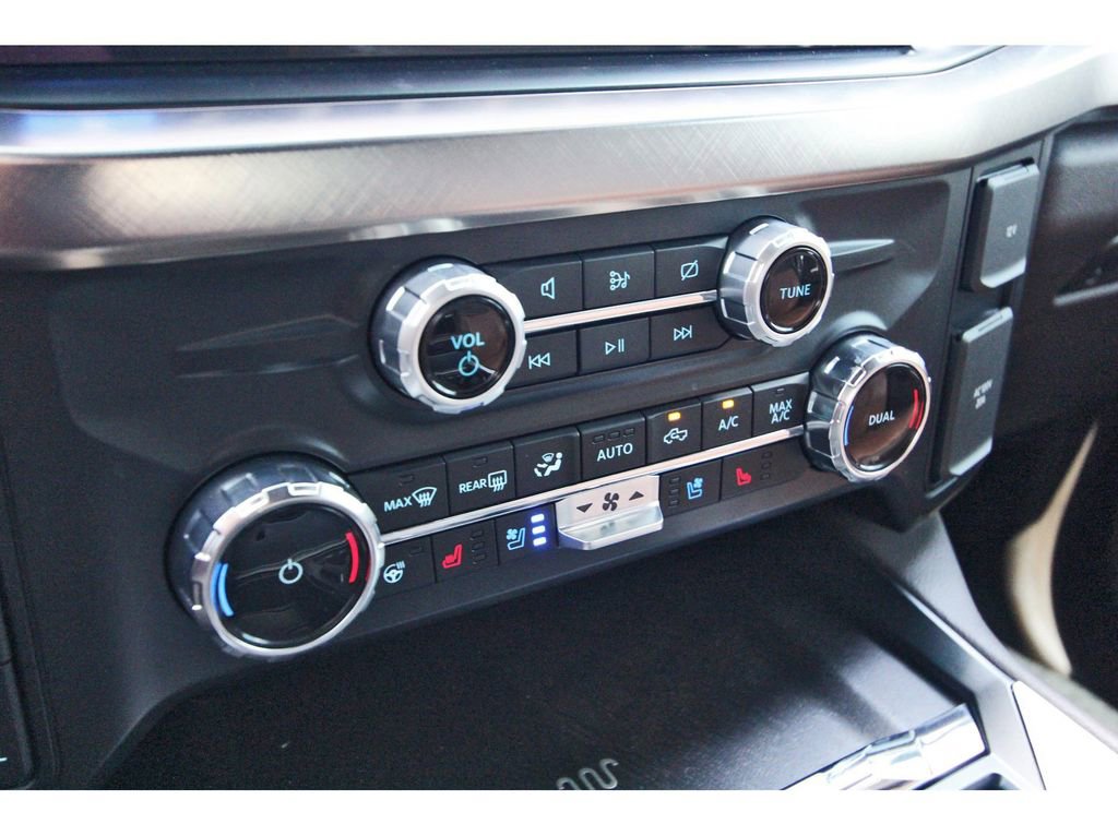 Used 2024 Ford F350 King Ranch w/ FX4 Off-Road Package AWD/4WD image 26