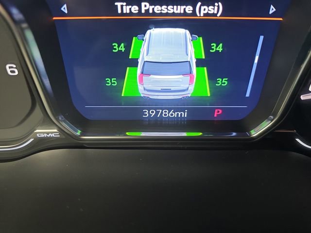 Used 2021 GMC Yukon XL Denali image 16