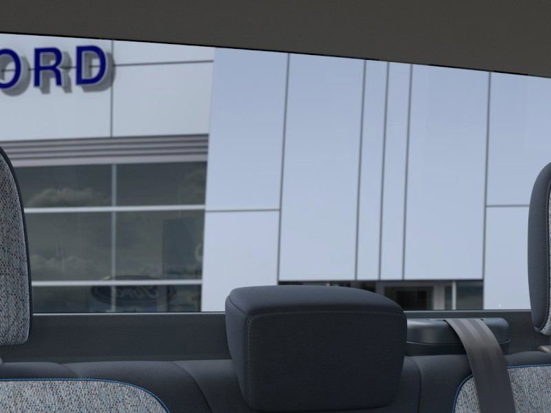 New 2026 Ford Maverick XLT image 13