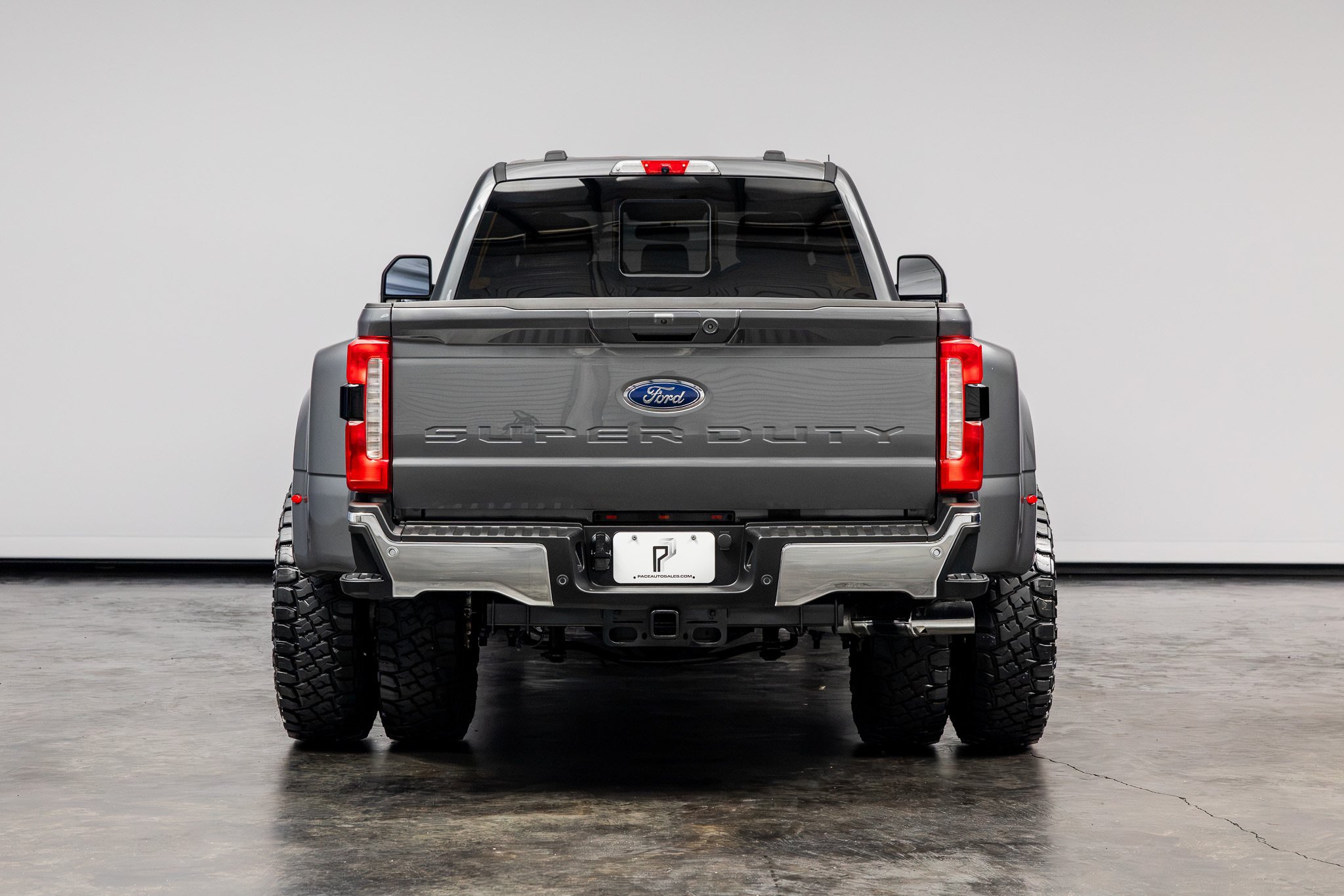 Used 2026 Ford F350 Lariat w/ Lariat Ultimate Package AWD/4WD image 16