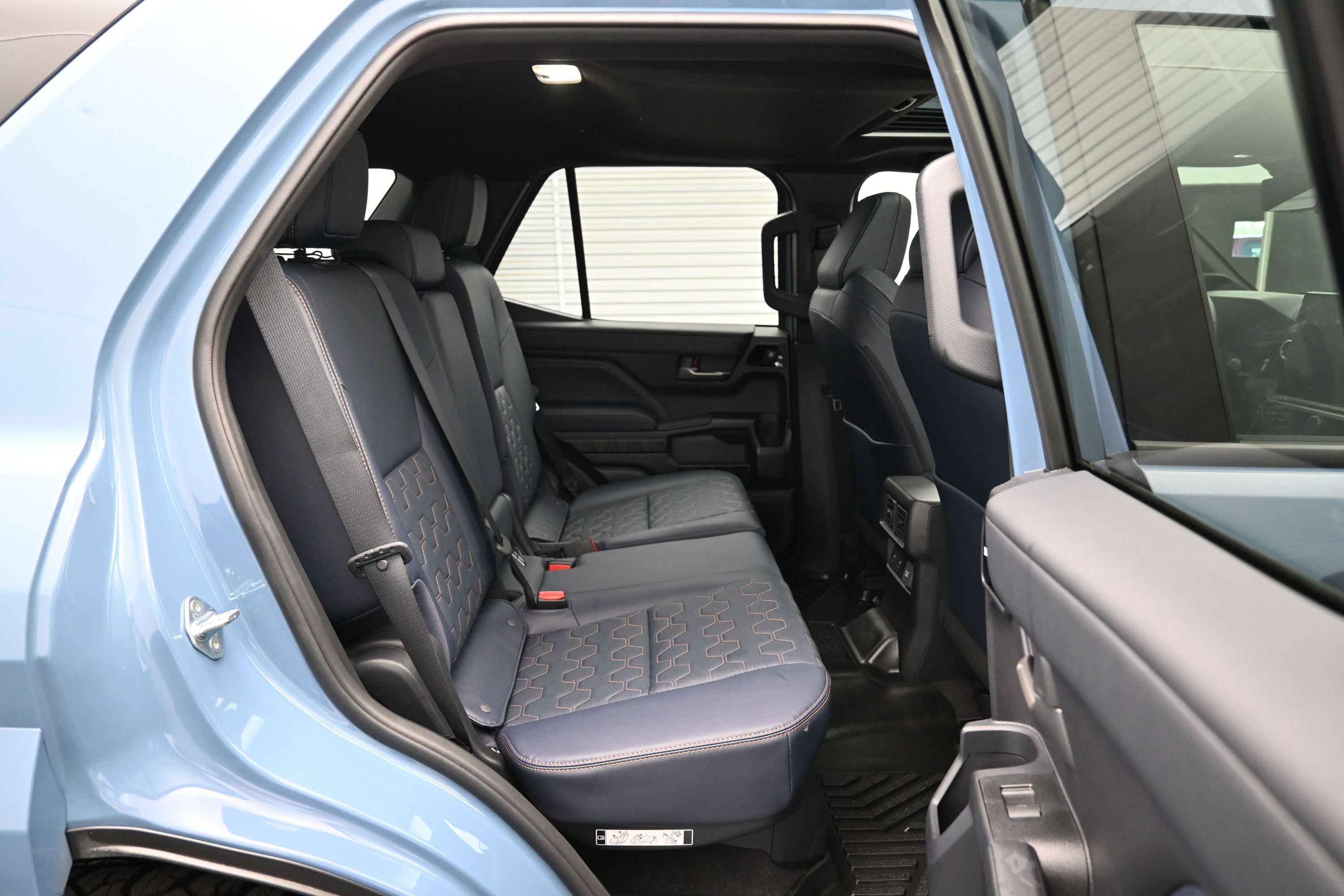 Used 2026 Toyota 4Runner Platinum AWD/4WD image 12