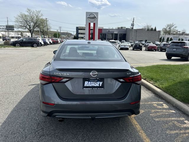 Used 2023 Nissan Sentra SR w/ SR Premium Package image 7