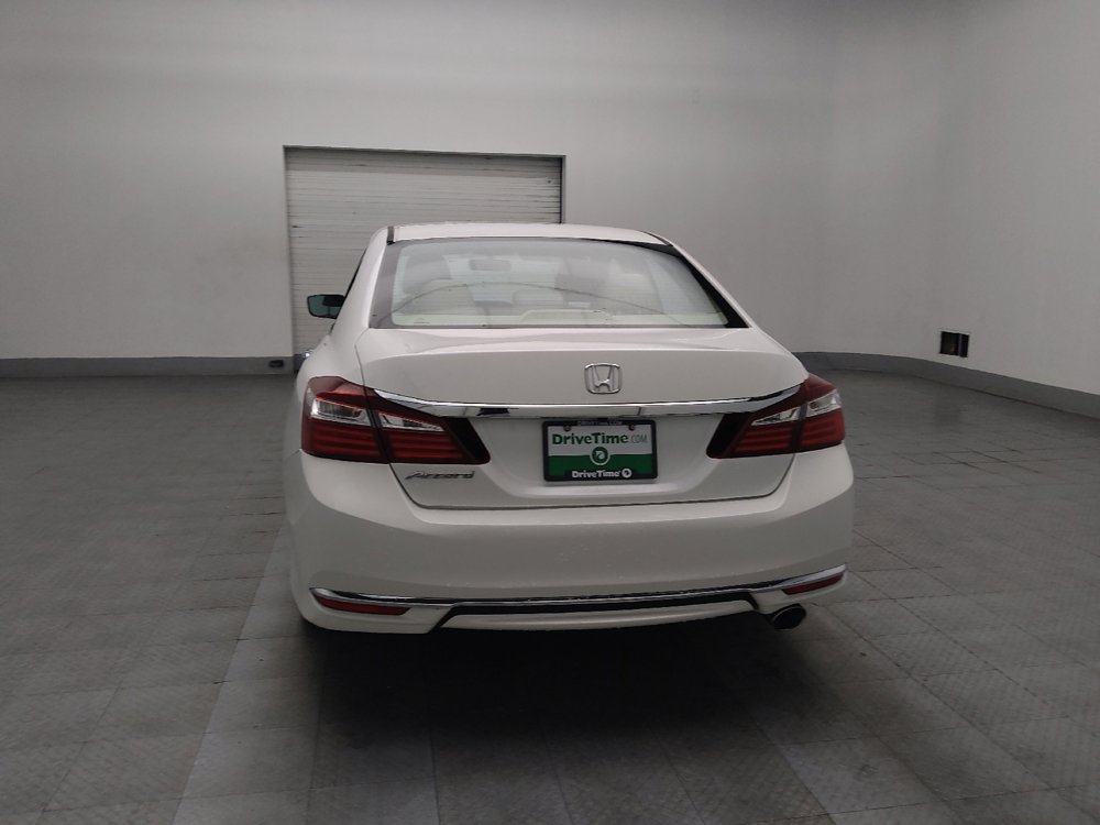 Used 2017 Honda Accord LX image 6