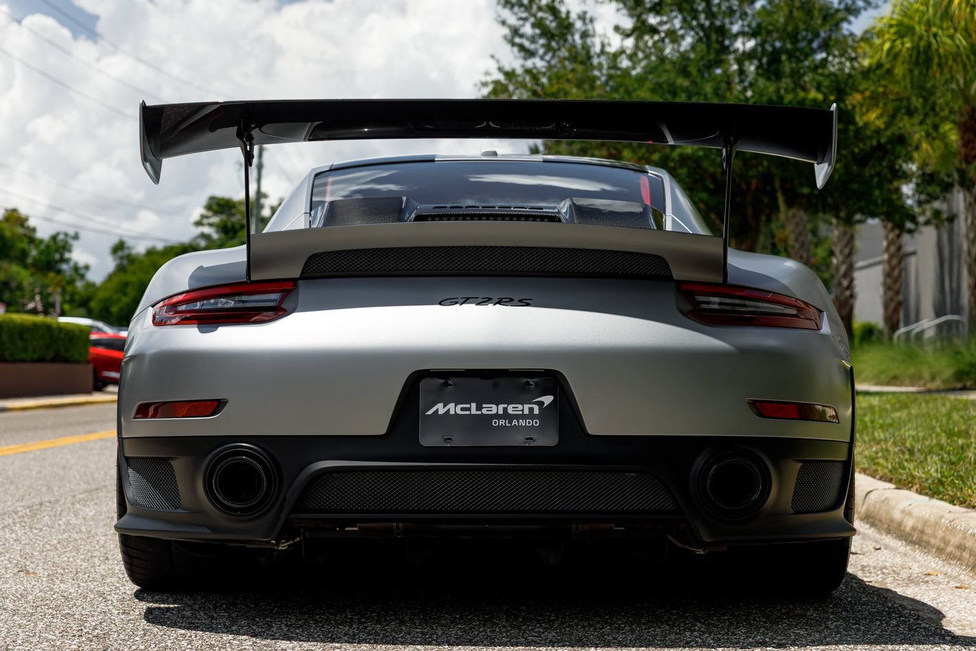 Used 2018 Porsche 911 GT2 RS w/ Weissach Package RWD image 30