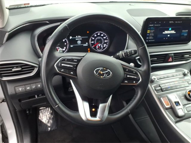 Used 2023 Hyundai Santa Fe XRT image 16
