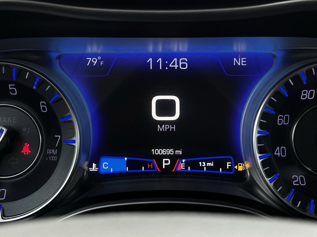 Used 2019 Chrysler 300 Limited image 16