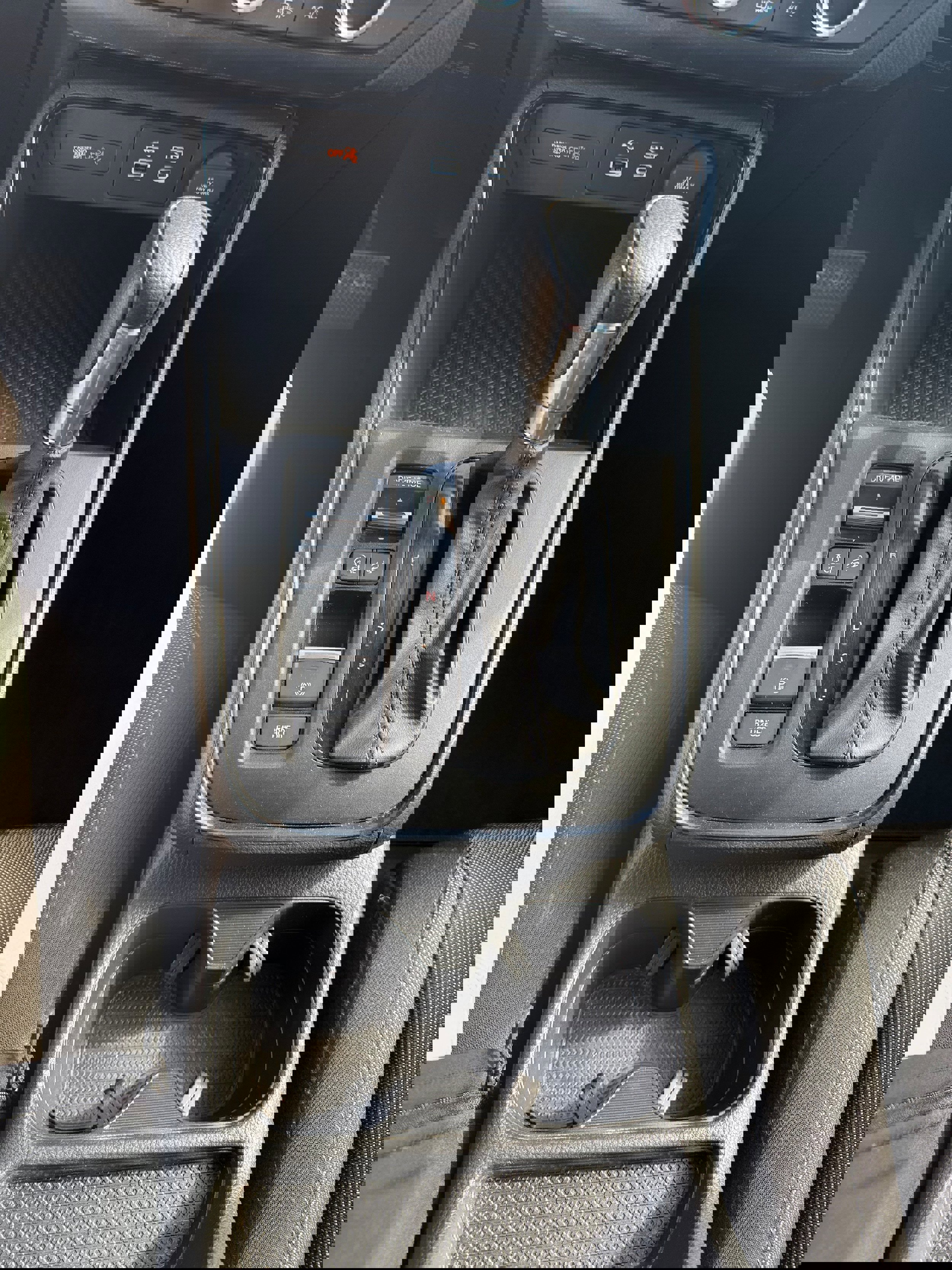 Used 2023 Honda CR-V EX image 12