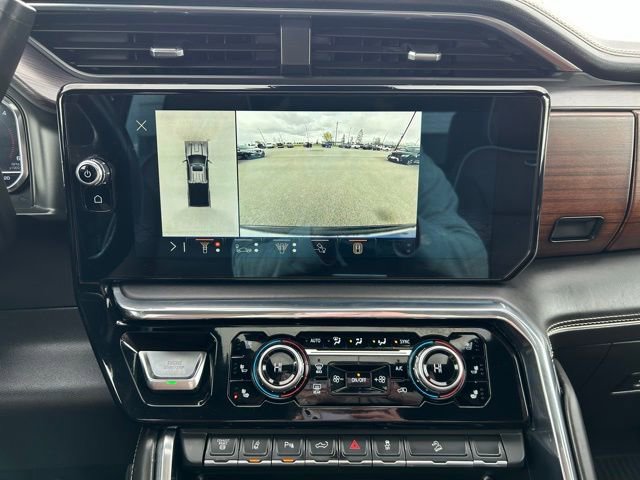 Used 2024 GMC Sierra 3500 Denali Ultimate AWD/4WD image 21