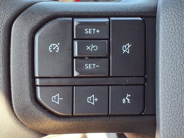 New 2026 Ford F250 XL w/ XL Off-Road Package AWD/4WD image 25