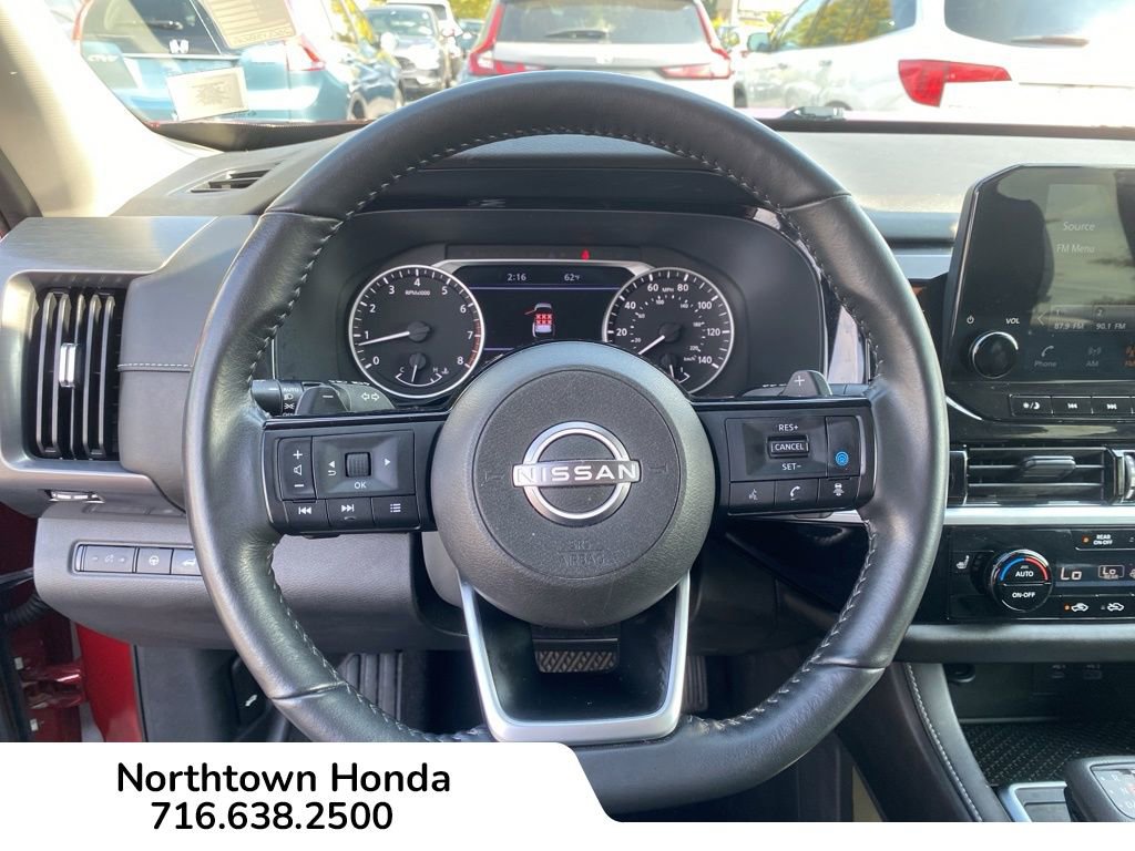 Used 2022 Nissan Pathfinder SL w/ SL Black Package image 21