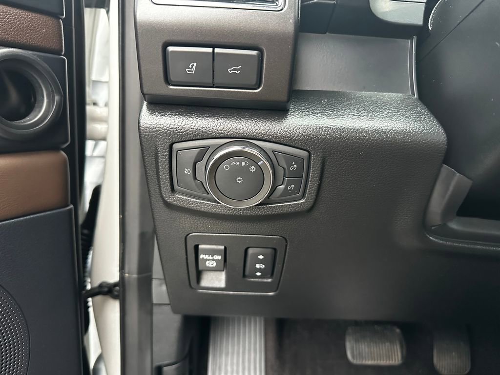 Certified 2021 Ford Expedition King Ranch w/ Cargo Package image 59