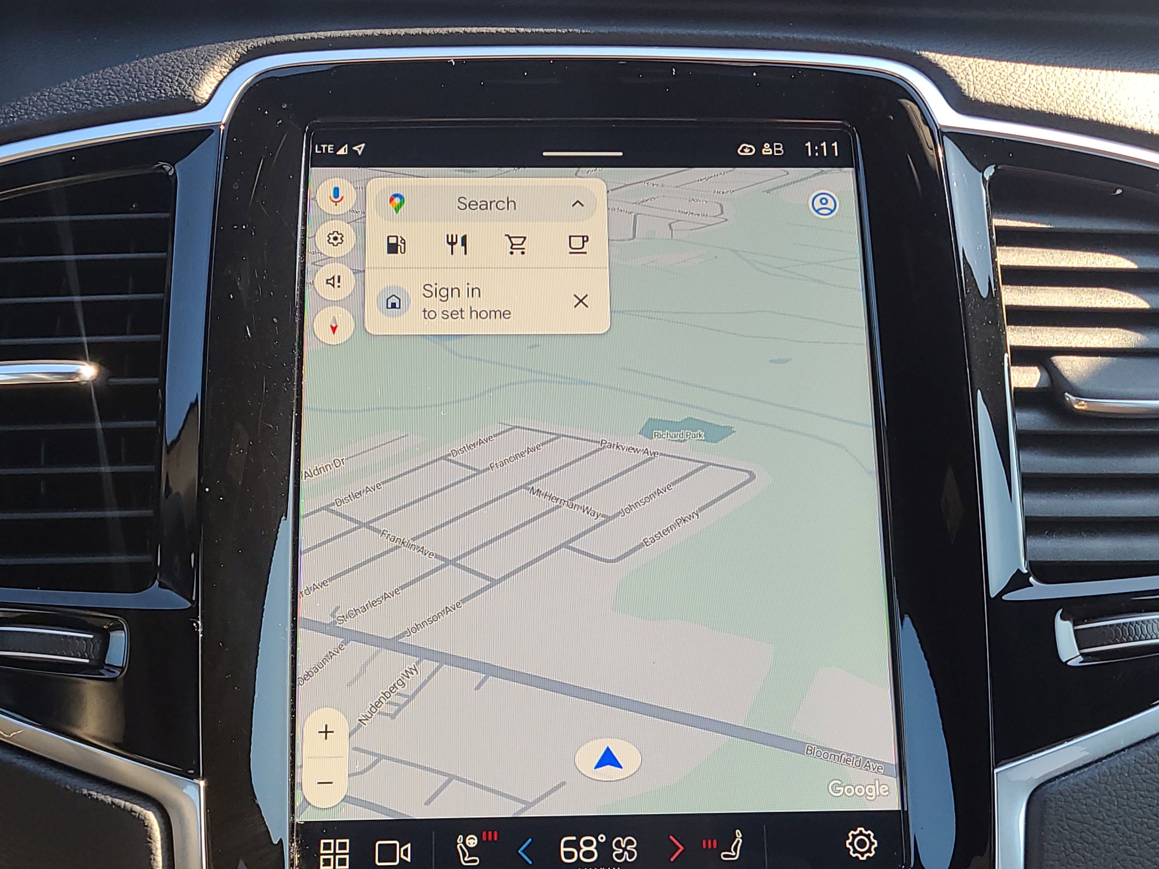 Used 2024 Volvo XC90 B6 Ultimate w/ Protection Package Premier image 26