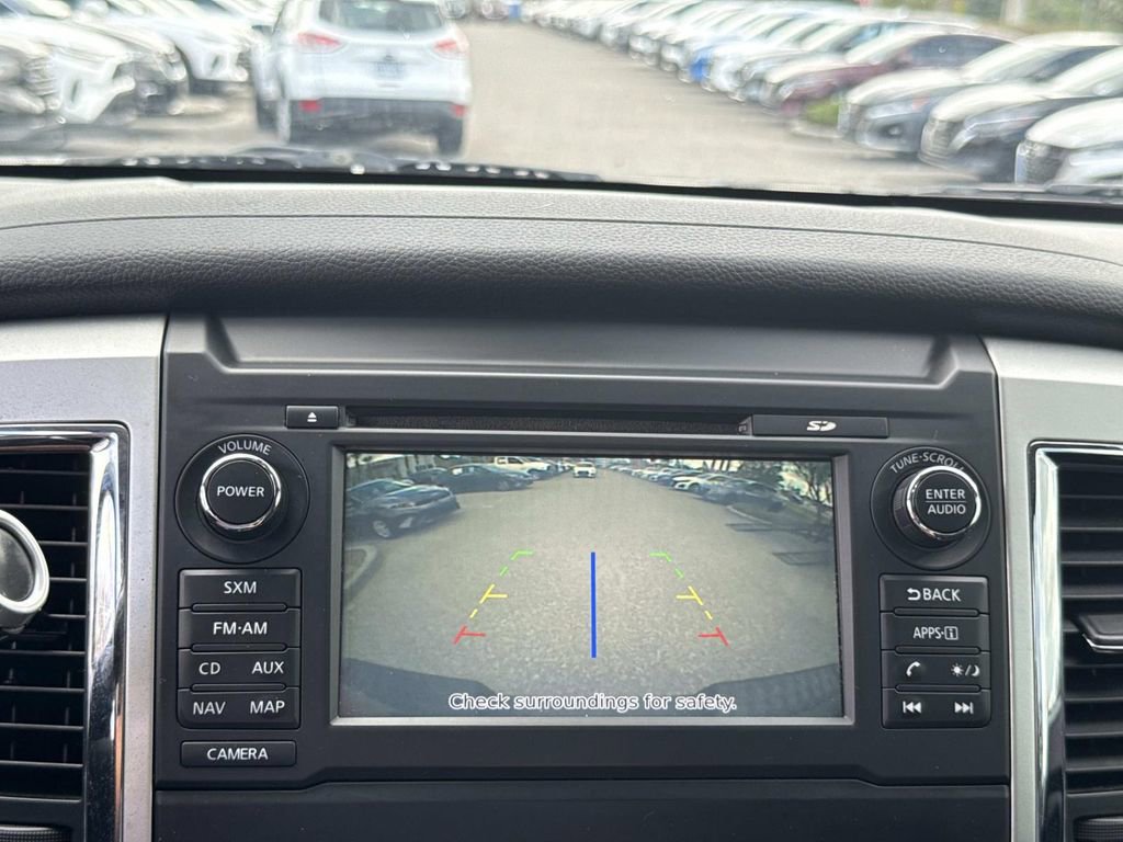 Used 2018 Nissan Titan SV w/ SV Convenience Package RWD image 23