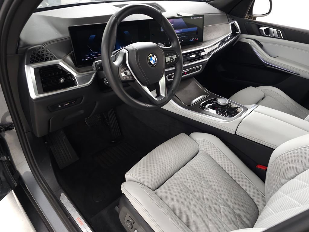 Used 2024 BMW X5 xDrive40i image 16