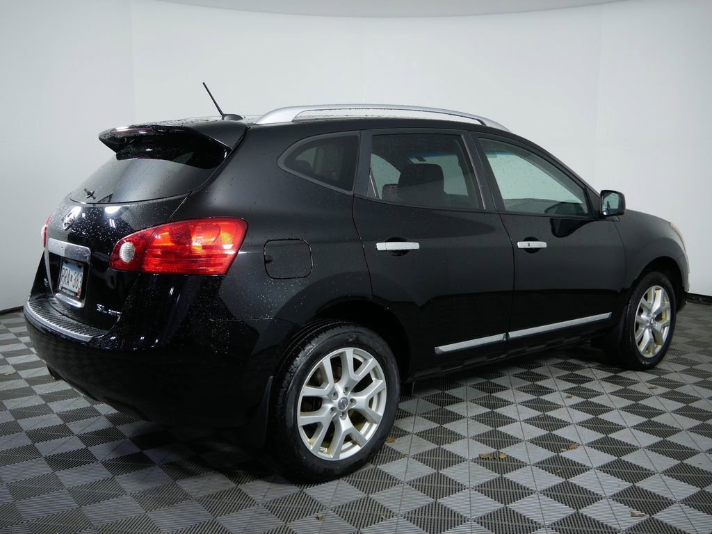 Used 2011 Nissan Rogue SV w/ SL Pkg image 8