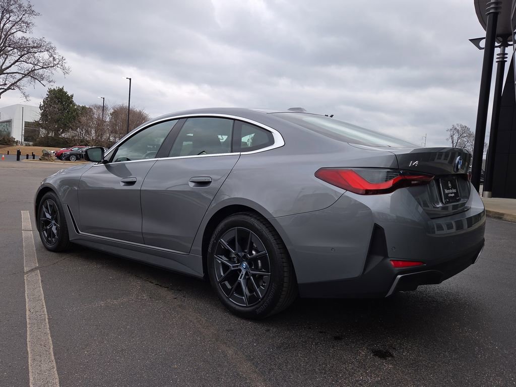 Used 2024 BMW i4 xDrive40i image 3