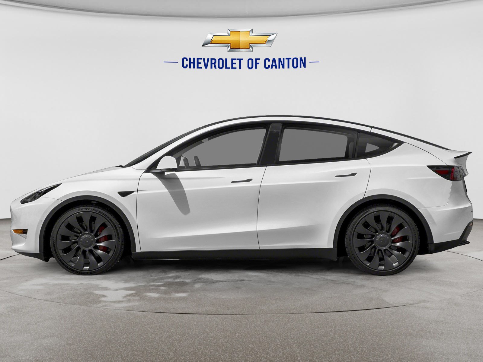 Used 2023 Tesla Model Y Long Range AWD/4WD image 3