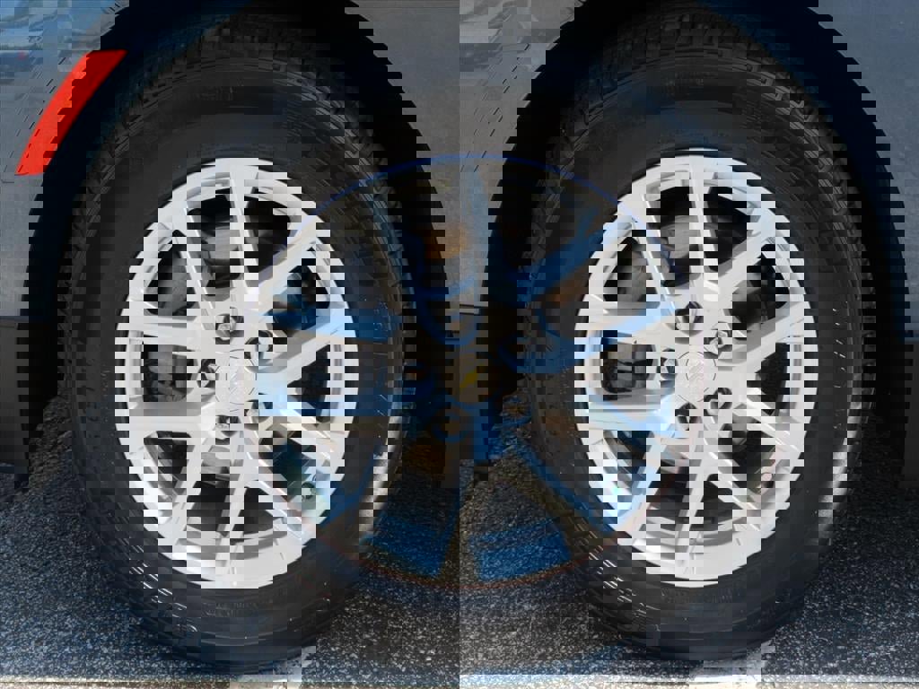 Used 2024 Chevrolet Equinox LT image 8