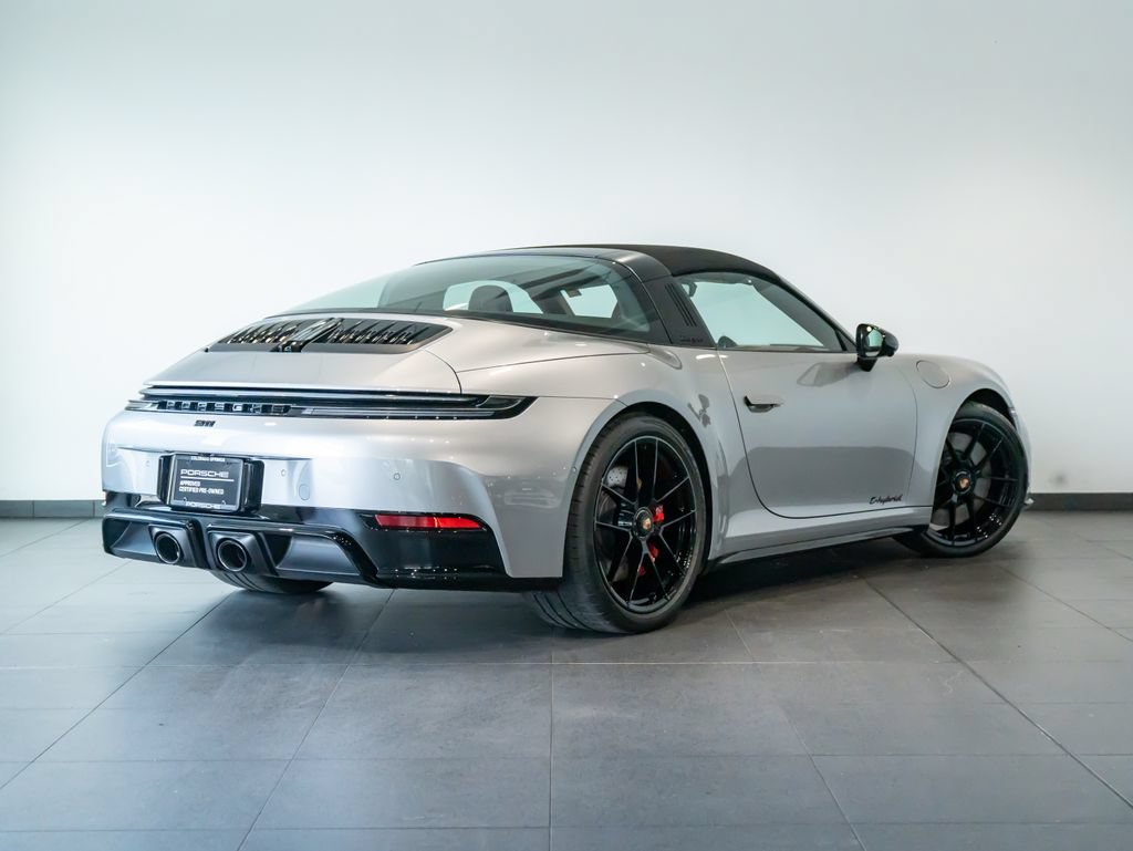 Certified 2026 Porsche 911 Targa 4 GTS AWD/4WD image 7
