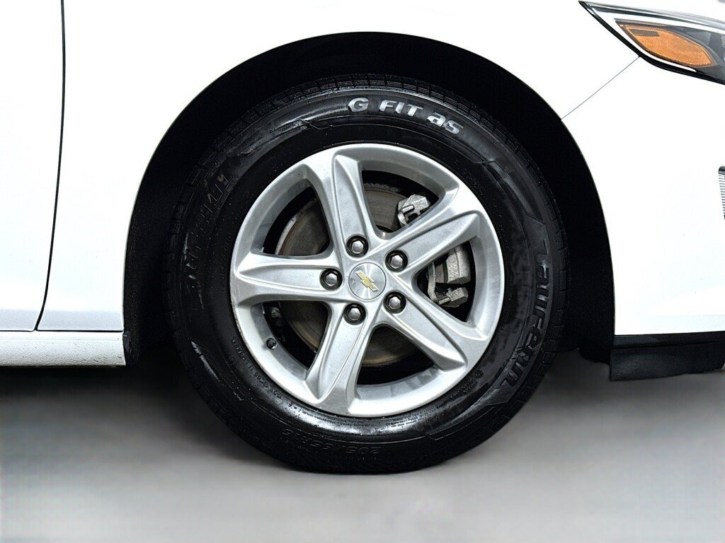 Used 2023 Chevrolet Malibu LS FWD image 36