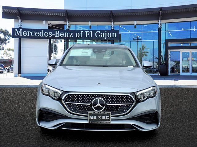 New 2026 Mercedes-Benz E 350 4MATIC Sedan image 2