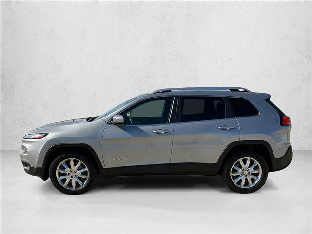 Used 2016 Jeep Cherokee Limited AWD/4WD image 8