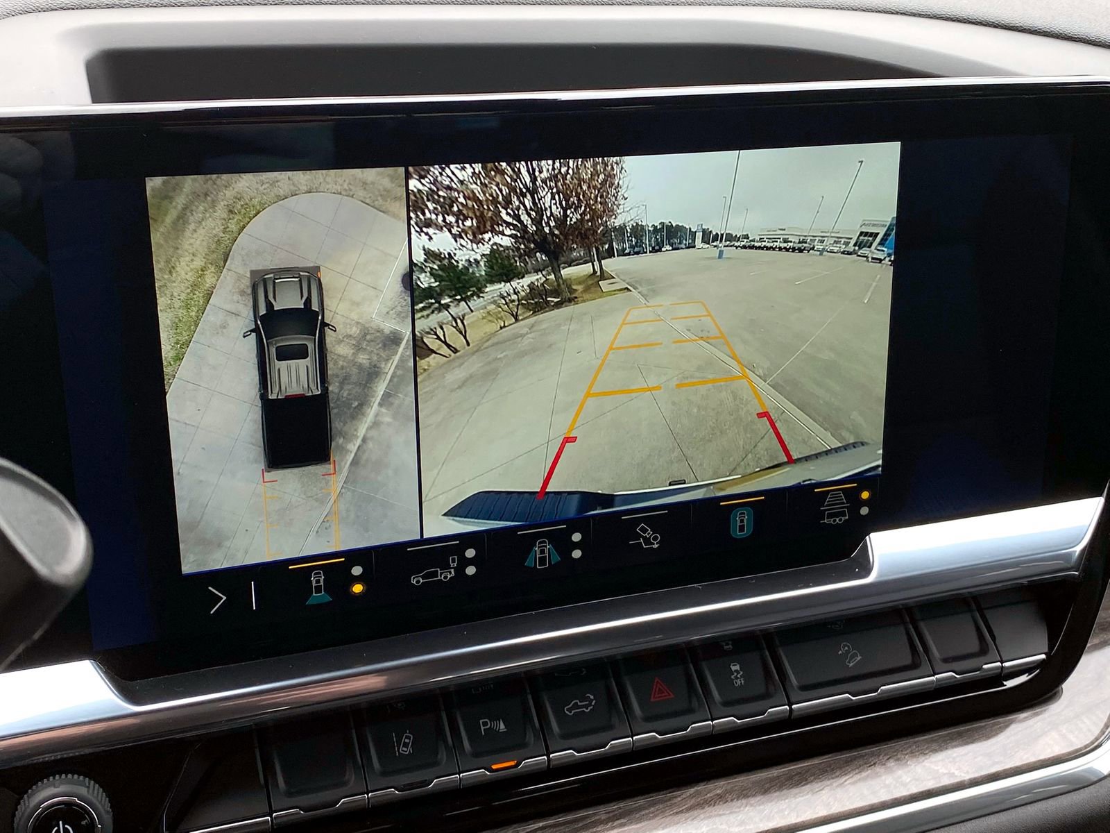 Used 2025 Chevrolet Silverado 2500 LTZ w/ LTZ Premium Package image 21