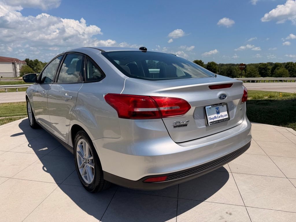 Used 2017 Ford Focus SE FWD image 7