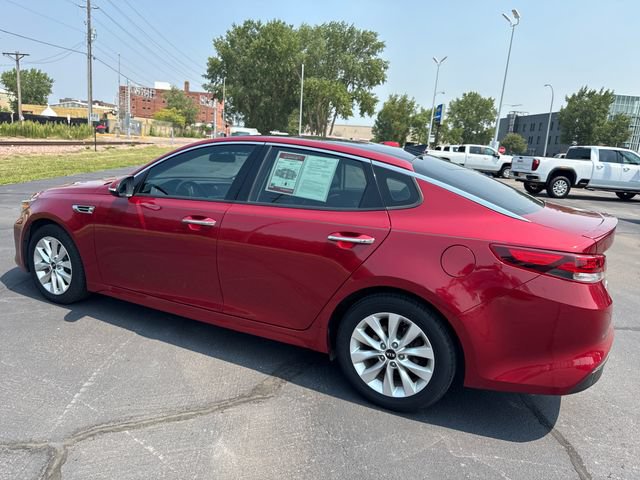 Used 2018 Kia Optima S w/ Panoramic Sunroof Package FWD image 3